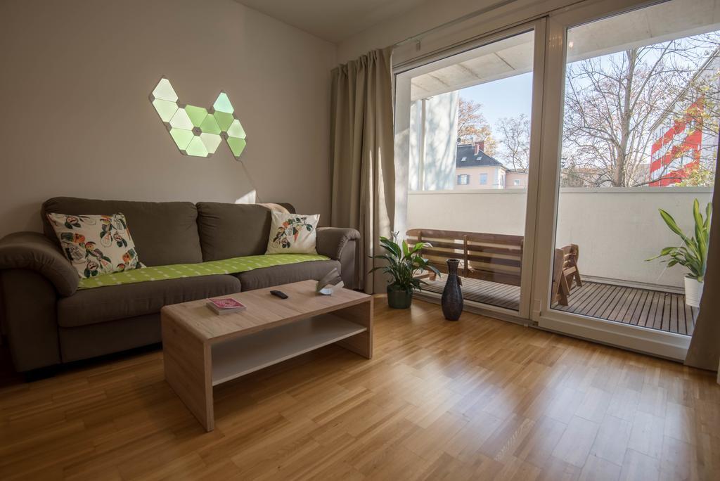 Appartements In Graz Beim Lkh Luaran gambar