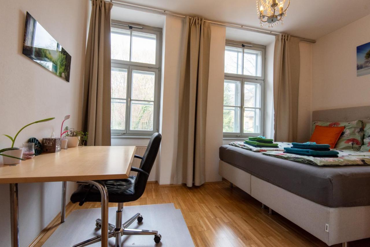 Appartements In Graz Beim Lkh Luaran gambar